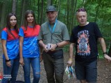 Uczestnicy akcji sprzątania lasu