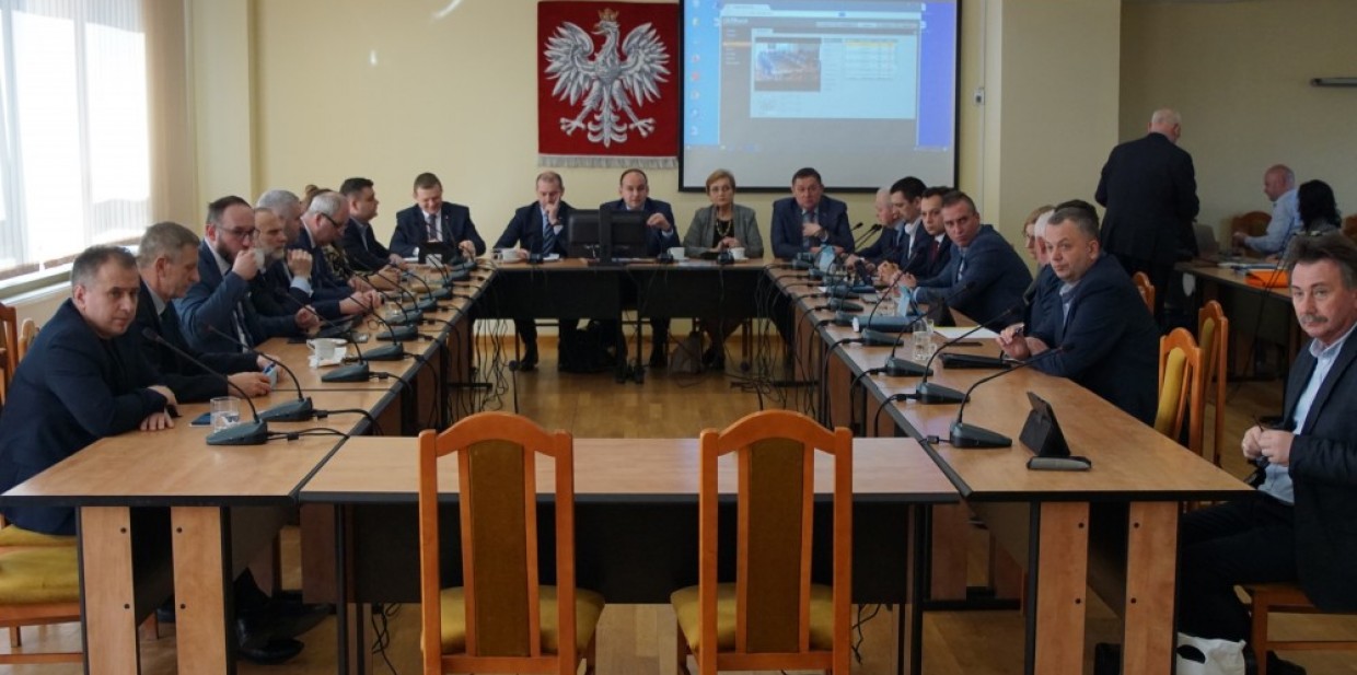 XLIII Sesja Rady Powiatu Dębickiego 2022