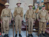 Grupa osób w mundurach wojskowych