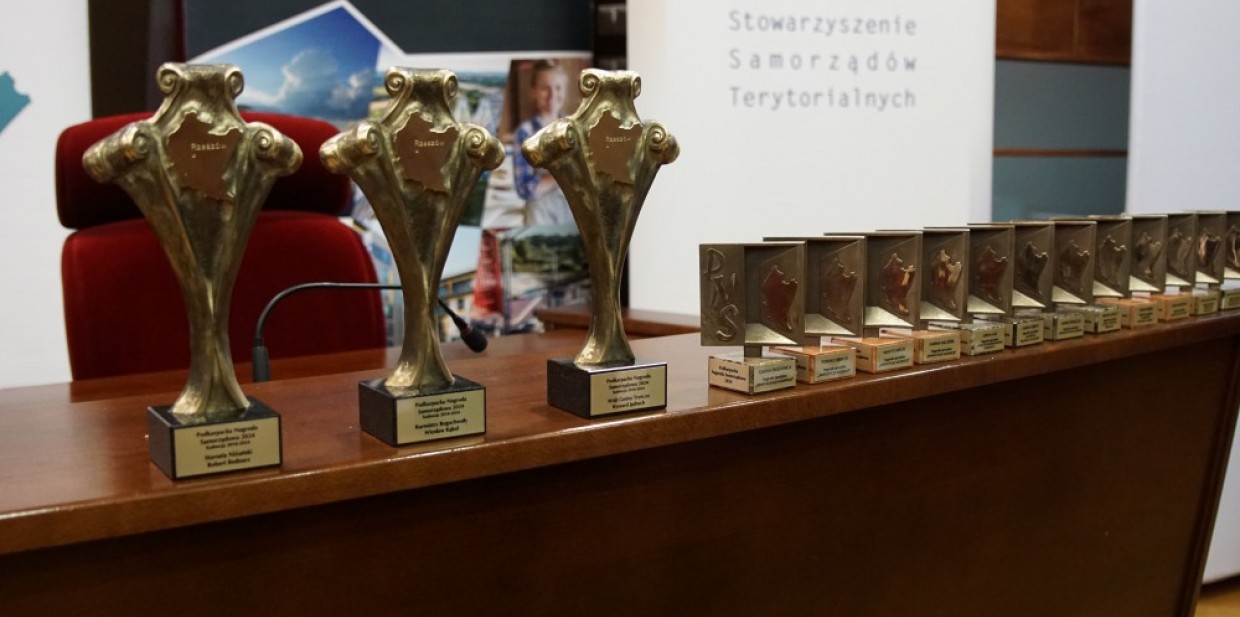 Nagroda specjalna za Inwestycję Kadencji 2018-2024 dla Powiatu Dębickiego!